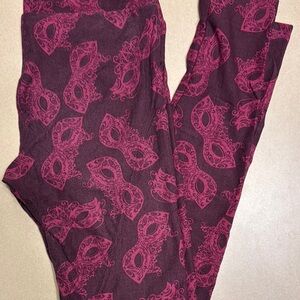 LuLaRoe OS Masquerade Mask Leggings